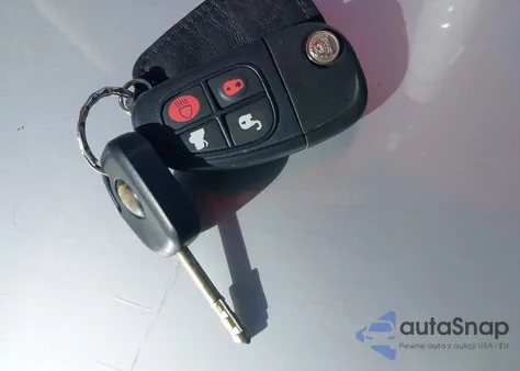 2004 Jaguar X-Type 3.0 z USA, uszkodzony, nr VIN SAJEA51C24WD93869